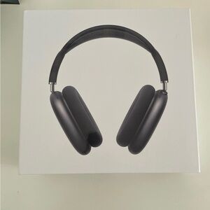 Apple Over-Ear Headphones - Black